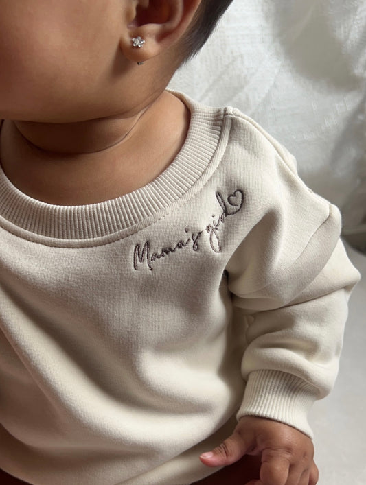 Mama’s girl crewneck